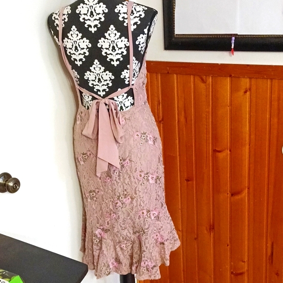 Sexy Lace floral pink backless dress - Picture 8 of 15